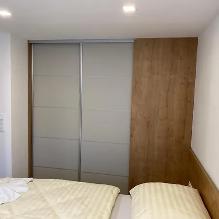 Apartmany Pec Pod Snezkou بيت ضيافة بيك بود سنيزكو