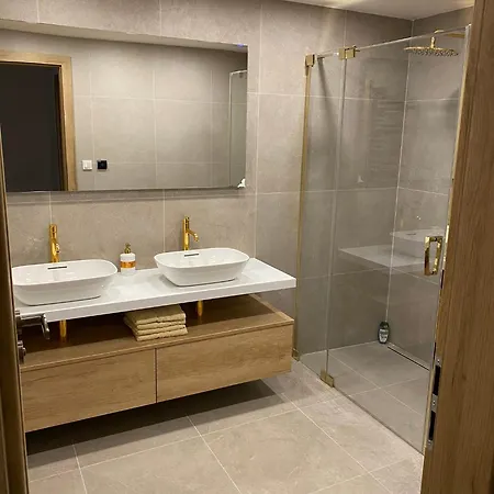 بيت ضيافة Apartmany Pec Pod Snezkou