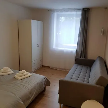 Apartmany Pec Pod Snezkou بيت ضيافة