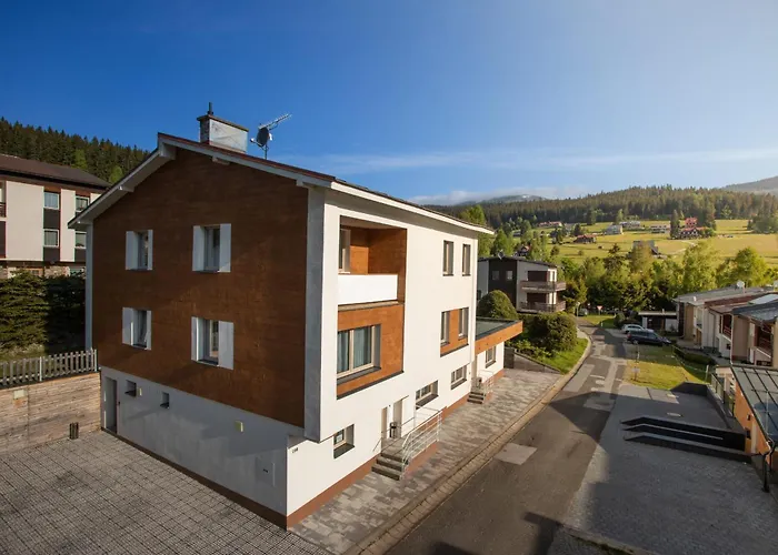 Apartmany Pec Pod Snezkou Pensjonat 3*